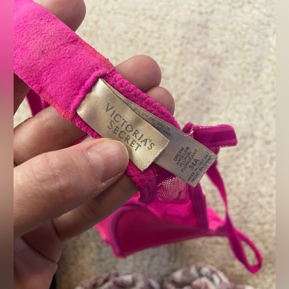 VS Hot Pink - Dream Angle Bra Size 34 A -Push up - Picture 4 of 8